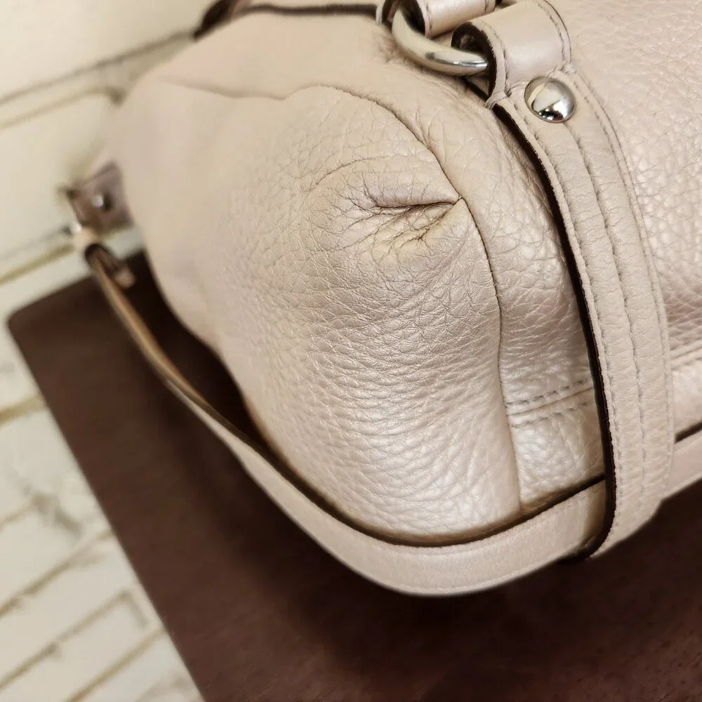 Euc Coach Alexadra Gold Leather Studded Shoulder Bag/Handbag